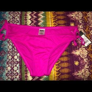 Mossimo Bathing suit bottom, Medium, NWT, hot pink